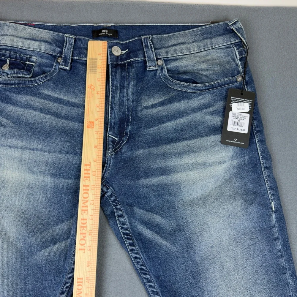 True Religion Ricky Relaxed Straight Jeans Medium Wash Blue Denim Mens 40x33 NEW